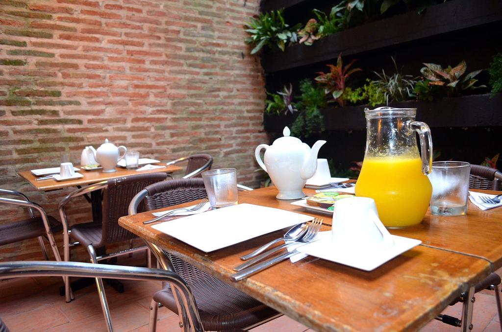 Hotel Galeria La Trinidad Cartagena Eksteriør billede